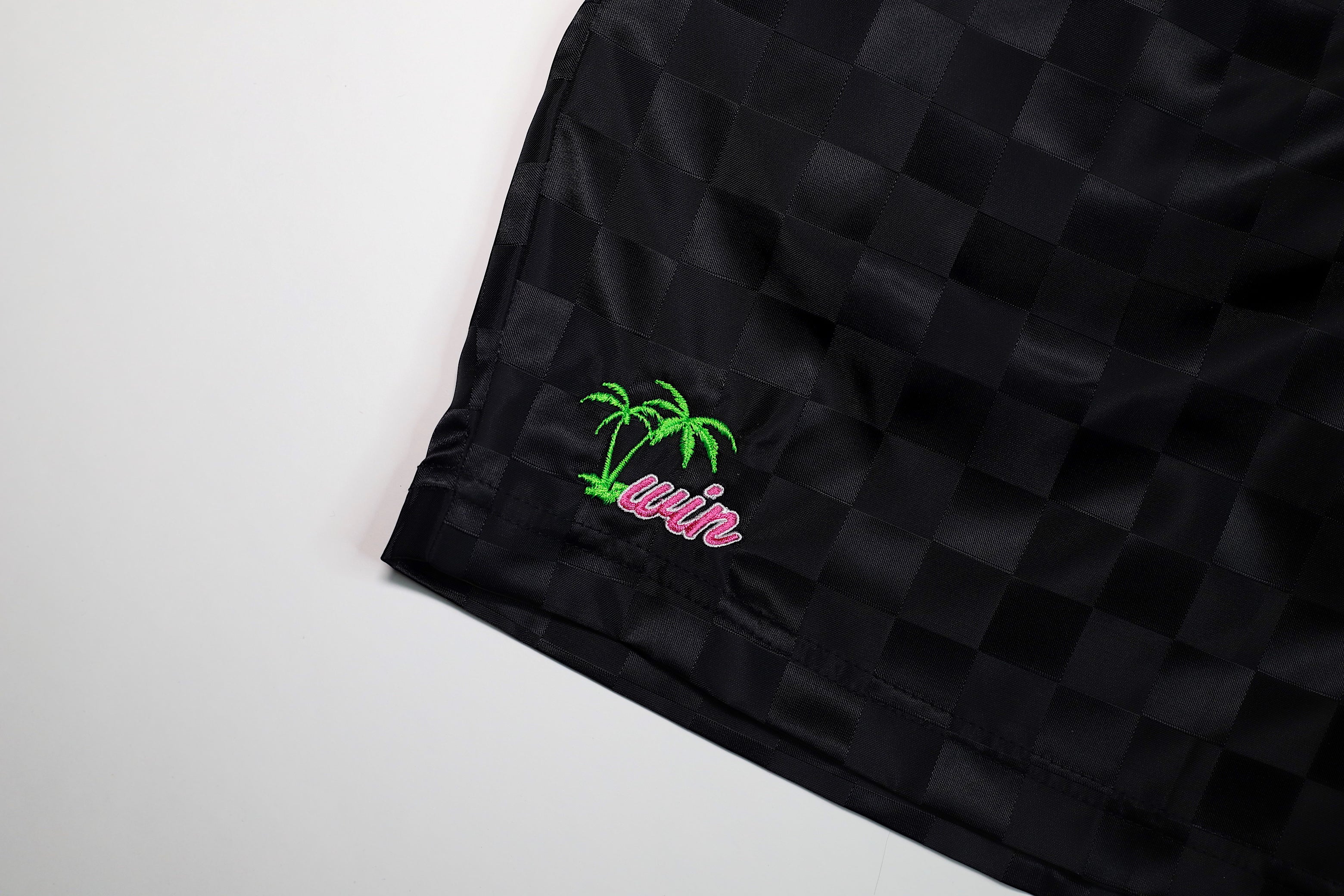 Winbros - "Palm Tree" Checkerboard Umbro Shorts - Pink/Black